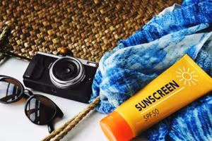 Thị trường kem chống nắng đã phát triển đến mức đáp ứng đầy đủ nhu cầu cho nhiều loại da khác nhau và có nhiều mức độ chống nắng khác nhau. (Ảnh: ITN)