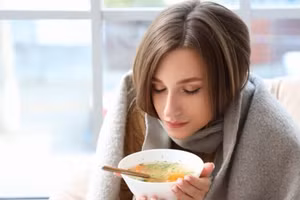  Ăn thực phẩm tốt khi bạn bị ốm là cách nhanh nhất giúp cơ thể phục hồi. (Ảnh: ITN)