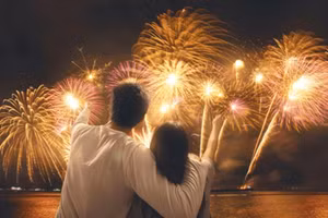 Dành thời gian cho nhau có tác dụng tuyệt vời giúp cặp đôi xích lại gần nhau hơn. (Ảnh: ITN).