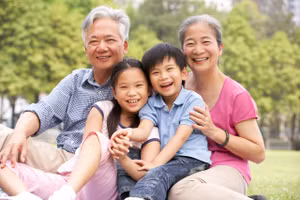 Với tư cách ông bà, bạn có rất nhiều điều để cống hiến cho các thế hệ trẻ trong gia đình mình. (Ảnh: ITN)