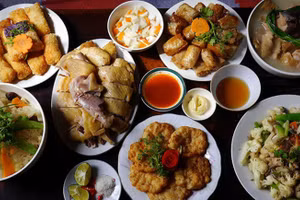 Ngày Tết, chúng ta thường ăn uống thoải mái với những món nhiều năng lượng và dầu mỡ. (Ảnh: ITN)