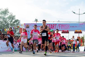 Giải chạy Điện Biên Phủ Marathon 2024 quy tụ gần 1.500 vận động viên tham gia.