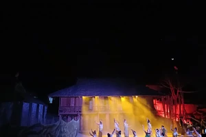 Show diễn được tổ chức tại nhà văn hóa bản U Va, xã Noong Luống, huyện Điện Biên.