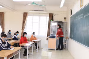 Các trường có quyền tự điều chỉnh hình thức học trực tiếp hoặc trực tuyến, tùy diễn biến dịch ở địa phương. Ảnh: Khôi Nguyên.