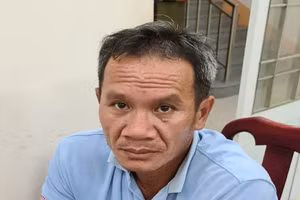 Đối tượng Nguyễn Văn Lời tại cơ quan công an. 