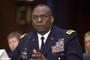 Bộ trưởng Quốc phòng Mỹ Lloyd Austin.