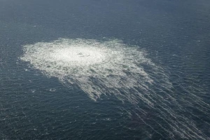 Một vụ rò rỉ khí gas tại đường ống dẫn khí Nord Stream 2 gần Bornholm, Đan Mạch, vào ngày 27/9/2022. (Ảnh: Global Look Press)