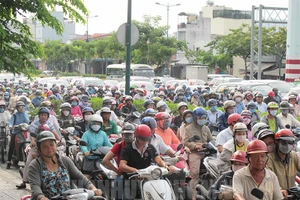 Một số tuyến đường tại TPHCM thường xuyên tắc nghẽn vào giờ cao điểm. Nguồn ảnh: Thành ủy TPHCM