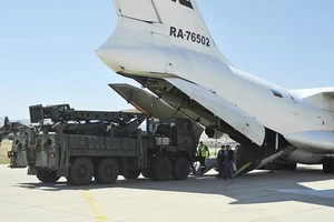 Nga chuyển hệ thống S-400 cho Thổ Nhĩ Kỳ.