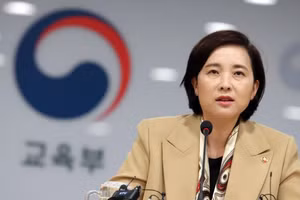 Bộ trưởng GD Hàn Quốc Yoo Eun-hae.