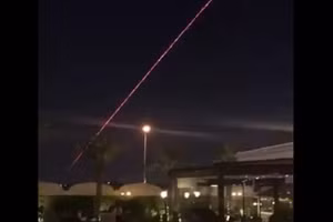 Tên lửa rơi gần Đại sứ quán Mỹ tại Iraq, một trẻ em thiệt mạng