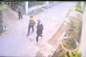 Hình ảnh 3 đối tượng được camera ghi lại.