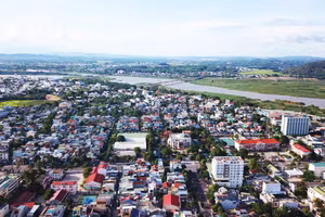 Một góc TP Quảng Ngãi.