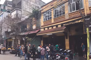 Vì sao phở 'xếp hàng' Bát Đàn vẫn đông?