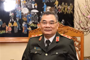 Trung tướng Tô Ân Xô - Chánh Văn phòng Bộ Công an.