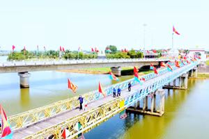 Cầu Hiền Lương là “nhân chứng lịch sử” suốt hơn 2 thập kỷ đất nước chia cắt.