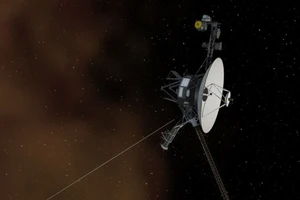 Voyager 1 - tàu thăm dò đầu tiên rời khỏi Hệ Mặt trời.