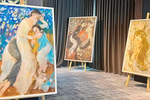 Tranh của Triệu Long mang nhiều âm hưởng của hội họa thời kỳ Đông Dương.