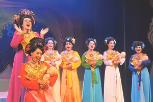 Phải sống thế nào?