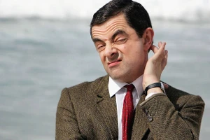 Rowan Atkinson nổi tiếng khắp thế giới nhờ series hài 'Mr. Bean'. Ảnh: Irishtimes.