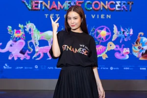 Ca sĩ Hoàng Thùy Linh trong buổi họp báo concert đầu tiên.