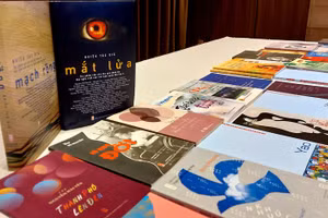 Bằng nhiều cách, trong đó có văn học, chúng ta định vị hình ảnh quốc gia, dân tộc, con người Việt Nam. Ảnh: ITN.