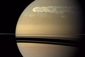 Cơn bão gần đây nhất trên sao Thổ xảy ra vào tháng 12/2010.