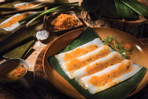 Ấn tượng lần đầu ăn bánh nậm xứ Huế