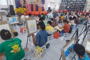 Cuộc thi vẽ tranh 'Những sắc màu cuộc sống' được tổ chức thường niên từ năm 2022. Ảnh: Bình Thanh 