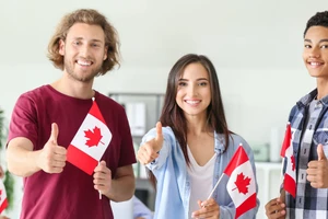 Sinh viên quốc tế tốt nghiệp tại Canada được gia hạn 18 tháng làm việc.