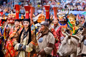 Khai mạc Lễ hội Naadam tại Sân vận động Quốc gia Ulaanbaatar. Ảnh: CNN