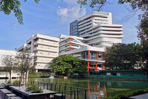 Khuôn viên Trường Đại học Công nghệ King Mongkut, Thái Lan.