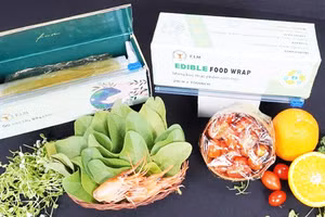 Màng bọc thực phẩm ăn được của nhóm sinh viên.