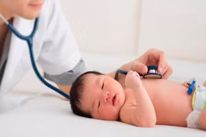 Việc không cho trẻ uống thuốc đủ ngày, liều lượng sẽ vô tình gây kháng thuốc. Ảnh minh họa.