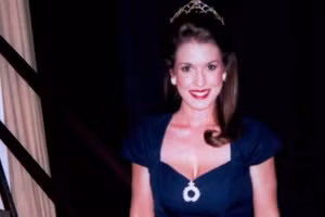 Tara từng tham gia nhiều cuộc thi sắc đẹp tại địa phương.