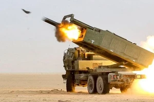 Hệ thống pháo phản lực phóng loạt HIMARS