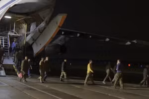 Nga và Ukraine trao đổi tù nhân