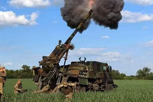 Pháo tự hành Caesar.