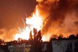 Ukraine tấn công Kherson.