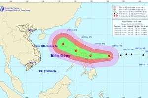 Tin mới nhất về cơn bão gần Biển Đông ngày 14/7