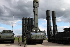 Hệ thống phòng thủ tên lửa S-300.