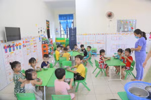 Học sinh mầm non tại huyện Đakrông và Hướng Hóa được hỗ trợ cải thiện bữa ăn.