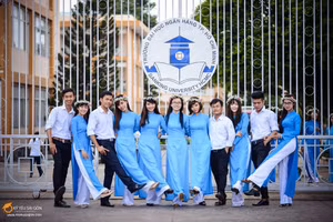 Sinh viên Trường ĐH Ngân hàng TP.HCM