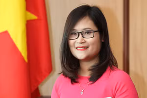 Cô giáo Hà Ánh Phượng. 