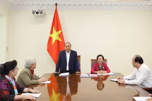 Thủ tướng làm việc với Trung ương Hội khuyến học Việt Nam - Ảnh: VGP/Quang Hiếu