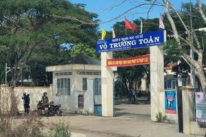 Vụ nữ sinh lớp 7 tự sinh con trong nhà vệ sinh: Thanh niên 30 tuổi nhận là cha cháu bé