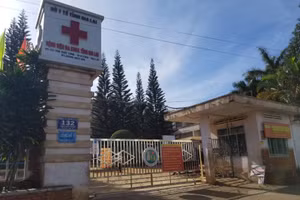 Bệnh viện Đa khoa tỉnh Gia Lai đang được khoanh vùng tổng kiểm soát, lấy mẫu xét nghiệm toàn bộ bệnh viện.