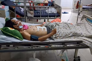 Bệnh nhân đang được điều trị tại Bệnh viện đa khoa tỉnh Kon Tum.