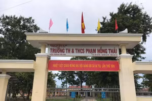 Hàng nghìn học sinh của huyện Ia Pa và thị xã Ayun Pa nghỉ học.
