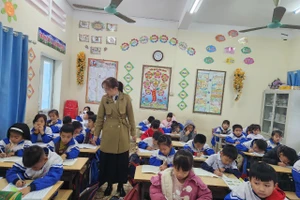 Trường Tiểu học Hoằng Trường cắt 20% tiền chế độ của giáo viên dạy học sinh khuyết tật. (Ảnh: NT)